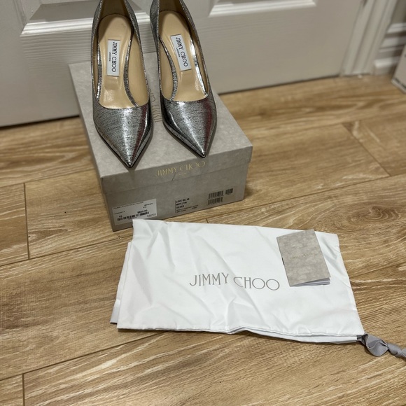 Jimmy Choo - Love85 - NWT silver with some black. Size 40 - Picture 6 of 8